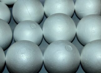 Czym ciąć styropian XPS? Czym ciąć styropian XPS?