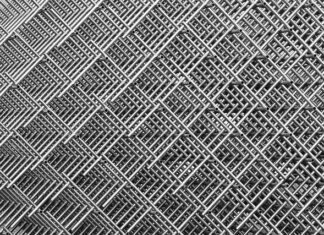 Na jaką głębokość rury do nawadniania? Na jaką głębokość rury do nawadniania?