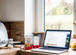 Co jest lepsze Thermomix czy Multicooker? Co jest lepsze Thermomix czy Multicooker?