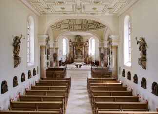 Jaka powinna być wysokość między szafkami kuchennymi? Jaka powinna być wysokość między szafkami kuchennymi?